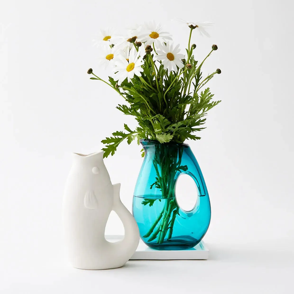 Eager Beaker Glass Jug Blue