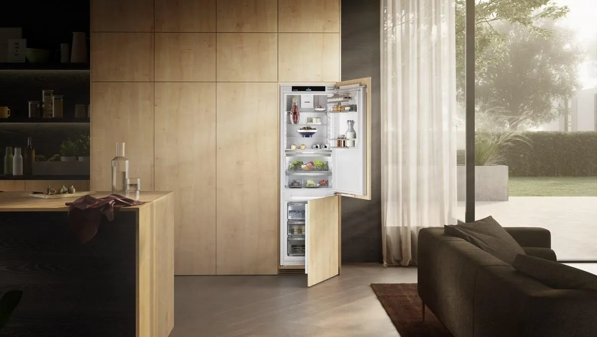 Liebherr ICB5160IM Combined refrigerator-freezer with BioFresh and NoFrost for integrated use