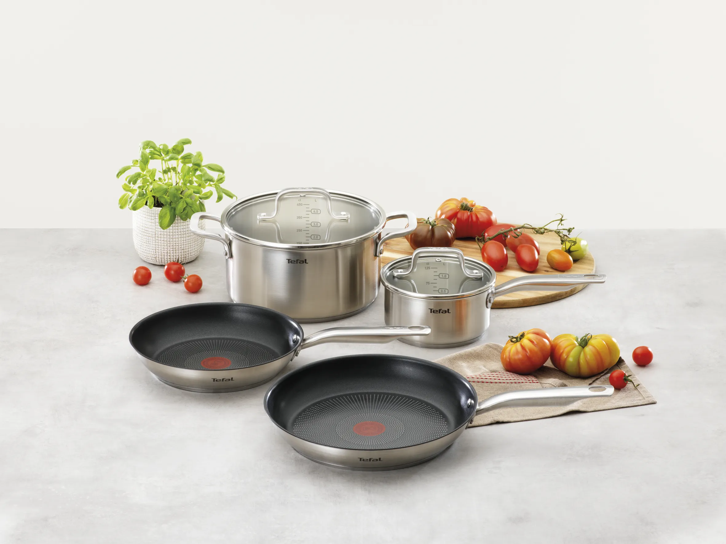 Tefal Virtuoso Stainless Steel Induction Saucepan 16cm/1.6L   Lid